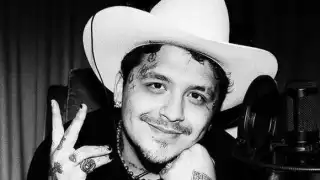 Christian Nodal dedicó cuatro tatuajes a Belinda, ahora todos están cubiertos. Foto: Especial