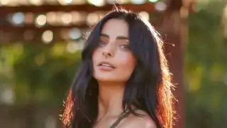 Aislinn Derbez y sus sensuales fotos con las que conquista Instagram
