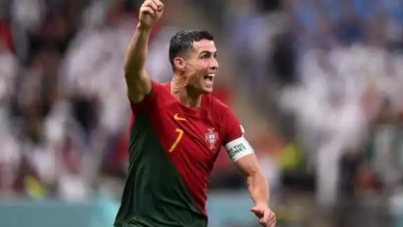 Cristiano Ronaldo estaría cerca de cerrar su traspaso al futbol de Arabia Saudita Cristiano Ronaldo estaría cerca de cerrar su traspaso al futbol de Arabia Saudita