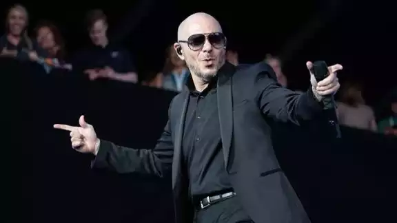 El cubanoamericano se ha unido a los cantantes que piden ayuda para el país caribeño El cubanoamericano se ha unido a los cantantes que piden ayuda para el país caribeño