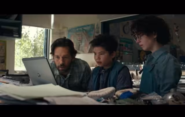 La franquicia está dirigida por Jason Reitman, director de Juno y Up in the Air, e hijo de Ivan Reitman, director de la Cazafantasmas original de 1984