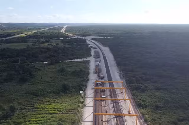 AMLO adelanta que habrá tres tarifas diferentes para abordarlo