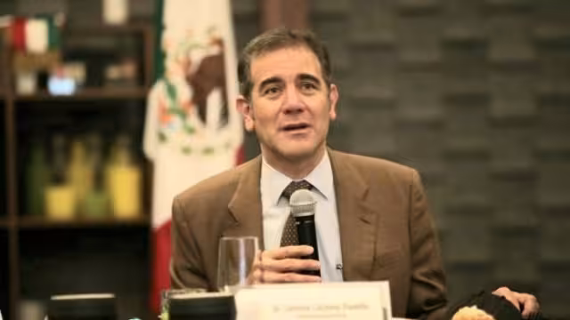 Lorenzo Córdova afirmó que todo está listo para las elecciones gubernamentales. Foto: Especial