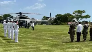 El mandatario llegó a Champotón tras realizar el recorrido por el tramo del Tren Maya