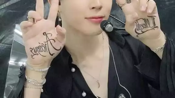 FOTO: btsjimin
FOTO: btsjimin
