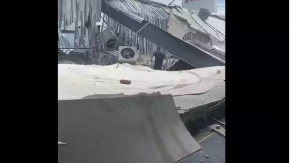 Un gimnasio colapsó en Manzanillo, Colima Un gimnasio colapsó en Manzanillo, Colima