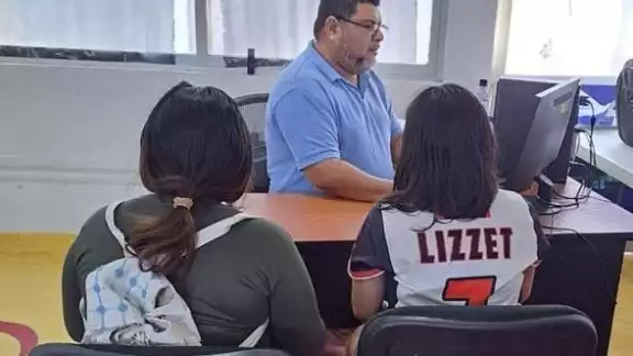 La menor se encontraba en buen estado de salud La menor se encontraba en buen estado de salud