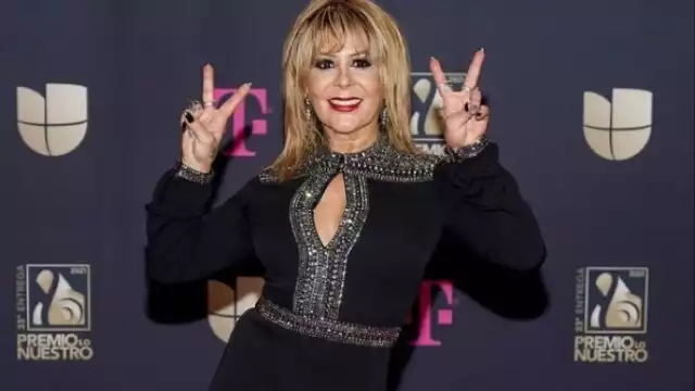 La noticia fue dada a conocer por su padre Enrique Guzmán