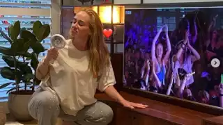 Desde enero, Adele no había publicado nada en sus rede sociales, sin embargo, este miércoles lució fresca, sin maquillaje y plena