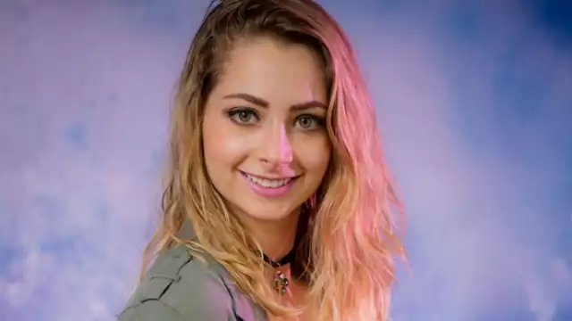 YosStop compartió en sus redes sociales el sexo que será el bebé que está esperando