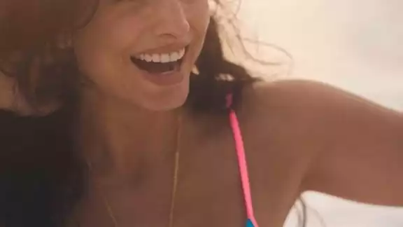 Aislinn Derbez Aislinn Derbez