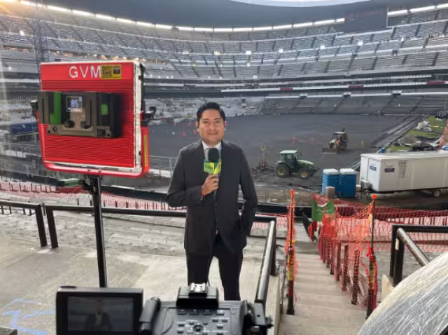 El reportero de TUDN al parecer ya dejó la cárcel, aún se desconoce por qué fue detenido.