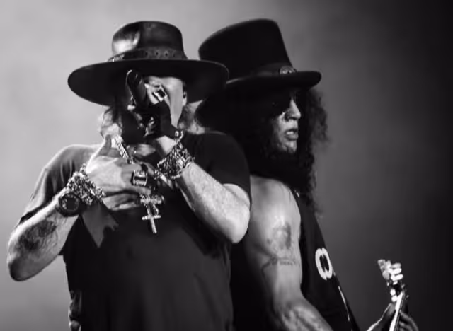 La página oficial de la agrupación integrada por Axl Rose, Slash y Duff McKagan no tiene nada al respecto