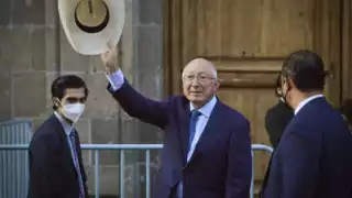 Ken Salazar acudió a Palacio Nacional a una reunión con Andrés Manuel López Obrador