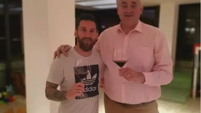 El costo del vino de Messi tiene un costo cercano a los tres mil 500 pesos