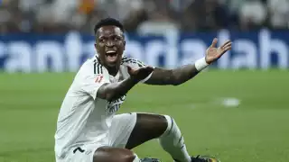 El jugador brasileño recibió insultos racistas en el terreno de juego