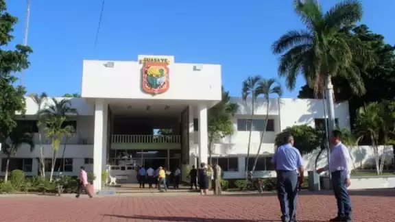 La iniciativa del nuevo secretario del Ayuntamiento ha dado de que hablar en Guasave La iniciativa del nuevo secretario del Ayuntamiento ha dado de que hablar en Guasave