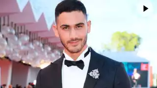 Mediante a su cuenta de Twitter, el joven actor cito un video de Roberto Palazuelos en donde mando un fuerte mensaje