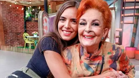 La presentadora de 77 años recién inició su relación. Foto: Especial La presentadora de 77 años recién inició su relación. Foto: Especial