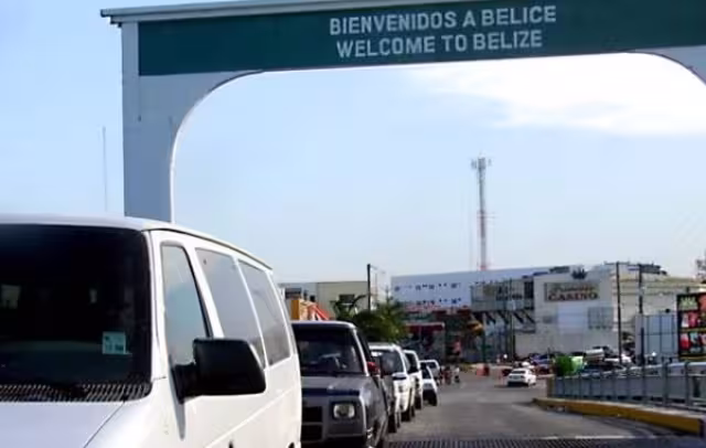 Belice reabrió su frontera con México para permitir que sus habitantes y los de Quintana Roo puedan visitar sus territorios