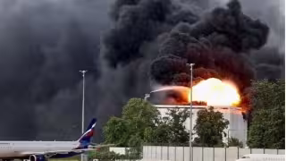 Las autoridades no han dado información sobre el origen del siniestro ni causa específica por la cual se desató la explosión