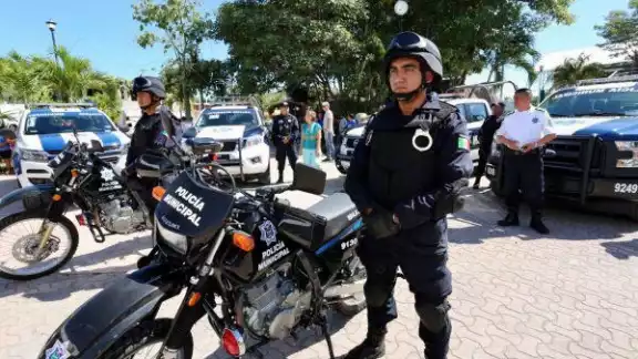 En Tulum cuenta sólo un policía para cada 162 habitantes En Tulum cuenta sólo un policía para cada 162 habitantes