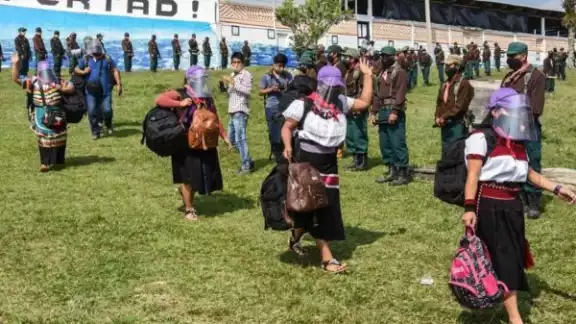 En próximos días se darán a conocer detalles sobre el viaje, mientras están tratando de vacunarse y esperando que baje la tercera ola de contagios en México.