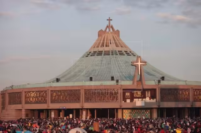 Claudia Sheibaum, jefa de Gobierno de la Ciudad de México, informó que la Basílica de Guadalupe no se mantendrá cerrada durante las celebraciones a la Virgen de Guadalupe, el próximo 12 de diciembre