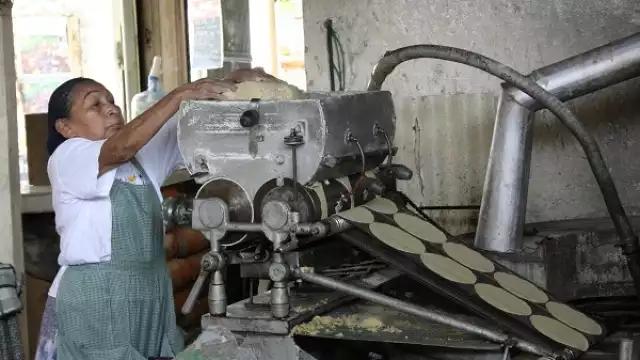 En Hidalgo se suspendieron tortillerías y se realizó verificación y vigilancia por exhibir el precio por kilo a 22 pesos