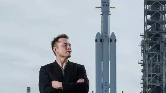 Elon Musk es el hombre más rico del mundo Elon Musk es el hombre más rico del mundo