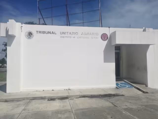 Ejidataria denuncia ante el Tribunal Unitario Agrario para defender su predio