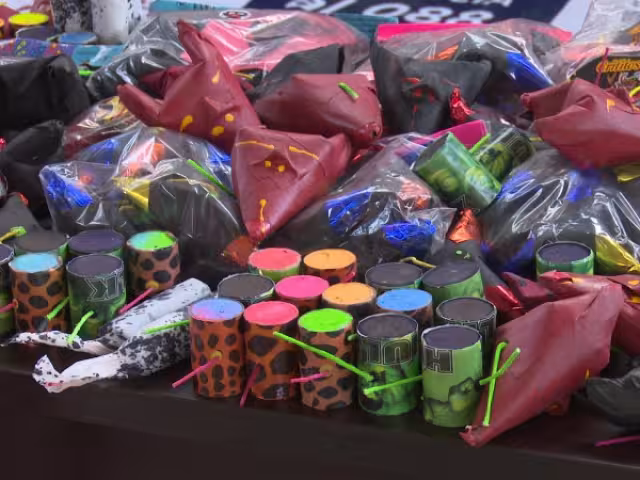 Un menor en Isla Arena sufrió la mutilación de tres dedos y la ruptura de tímpanos por un artículo pirotécnico