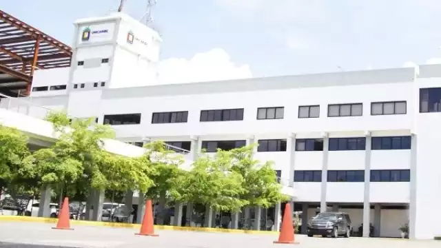 Ven desdén del gobernador Carlos Joaquín a quintanarroenses