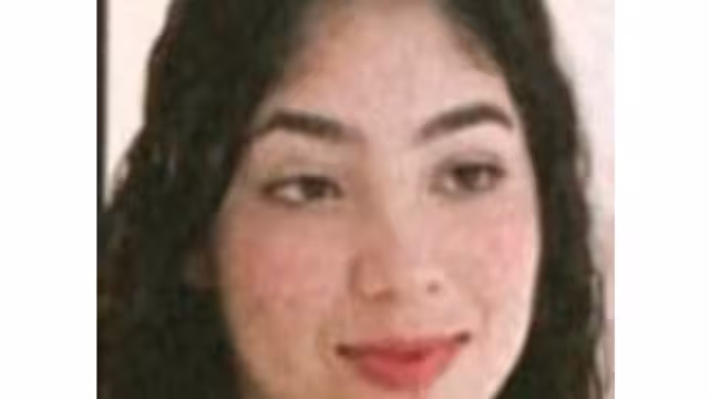 La joven tiene 17 años de edad y tiene una estatura de 1.58 metros y 48 kilos de peso