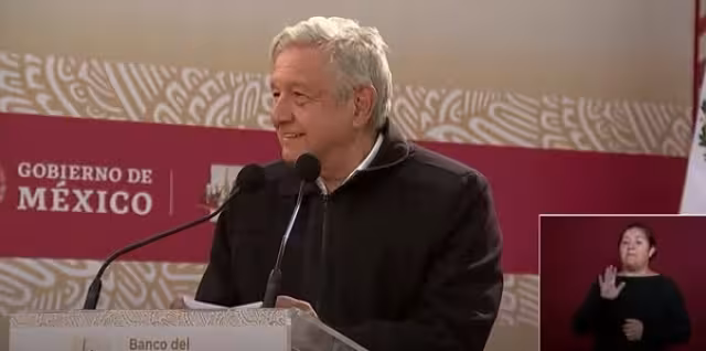 AMLO inaugra un Banco del Bienestar. Foto: Captura
