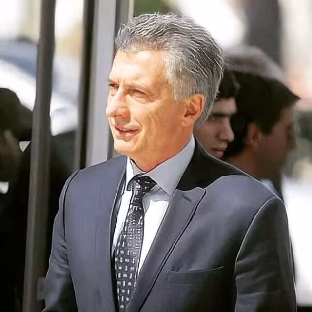 El magistrado ordenó este viernes el procesamiento de los jefes de los servicios secretos, Gustavo Arribas y Silvia Majdalani,