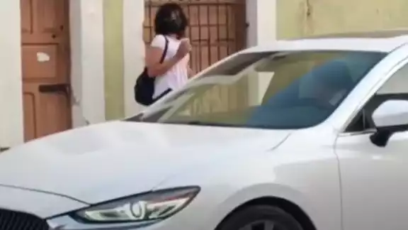 La menor se acercó a unas mujeres para pedirles ayuda