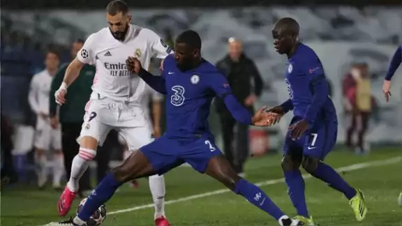 Españoles e ingleses se ven las caras por sexta ocasión; los blancos nunca han derrota a los Blues Españoles e ingleses se ven las caras por sexta ocasión; los blancos nunca han derrota a los Blues