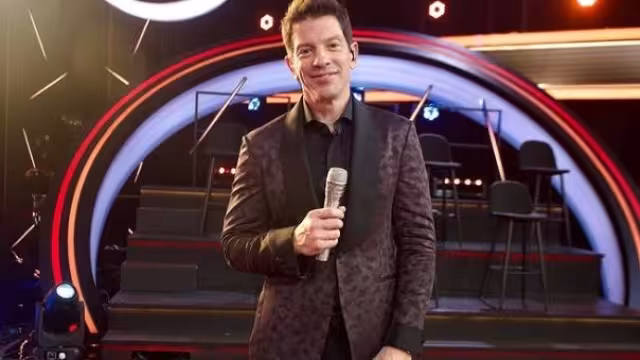 Yahir perdió el miedo a conducir La Academia en la tercera semana