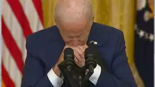 El presidente dijo que harán pagar a los responsables del atentado en el aeropuerto de Kabul