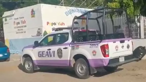 Acude unidad de GEAVI a la primaria para actuar según los protocolos de seguridad Acude unidad de GEAVI a la primaria para actuar según los protocolos de seguridad
