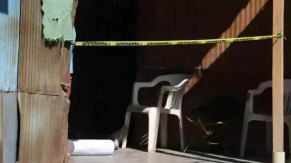 Fueron atacados en su casa