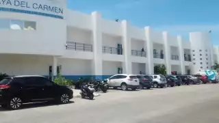 Los hombres fueron trasladados a las instalaciones de la Fiscalía General del Estado de Playa del Carmen