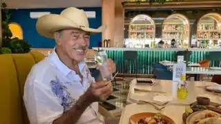 El supuesto hijo de Andrés dice que le ofrecieron dinero para poder hablar del actor pero no aceptó