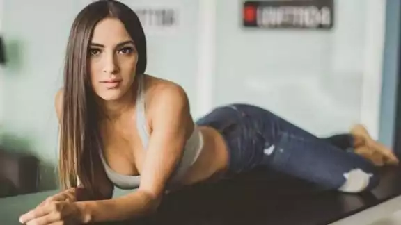 Gloria Murillo logró superar un pasado de abusos y ahora espera unirse en matrimonio. Foto: Especial