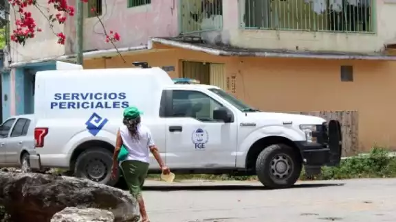Los agentes realizaron entrevistas a los otros residentes de la cuartería, quienes aseguraron que era muy reservado en sus problemas personales.