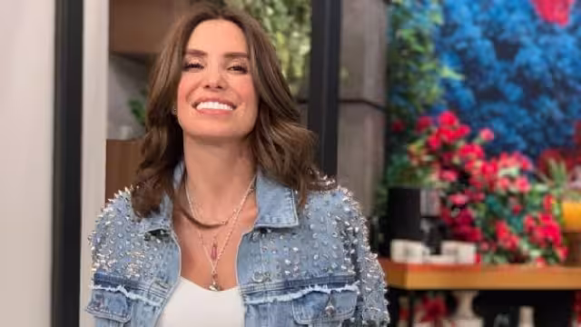 Andrea Escalona sorprende al hacer 'perreo' a ritmo de Anitta en el programa Hoy