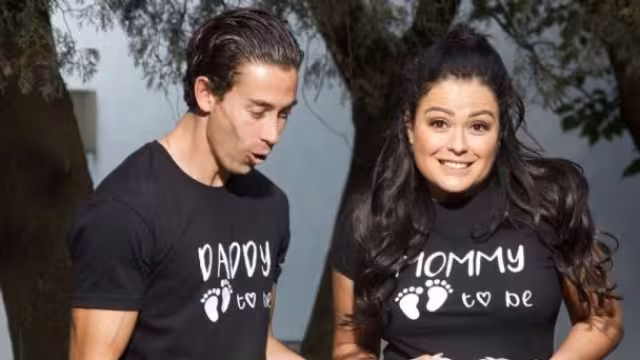 La conductora mostró el momento en el que ella y su esposo fueron detenidos