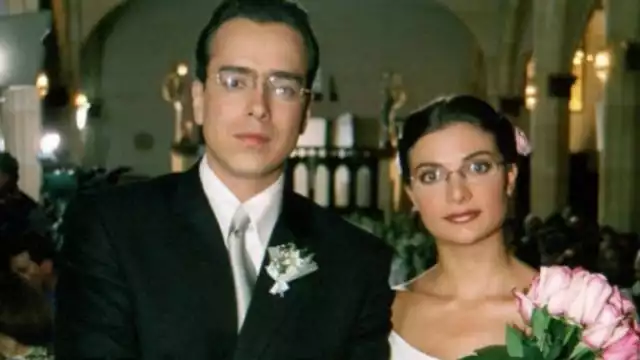 Betty y Don Armando el día de su boda en la novela. Foto: Especial