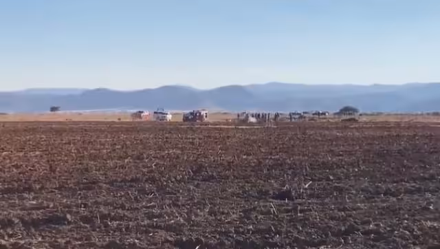 La aeronave se desplomó en la carretera Durango-Parral. Foto: Captura de pantalla